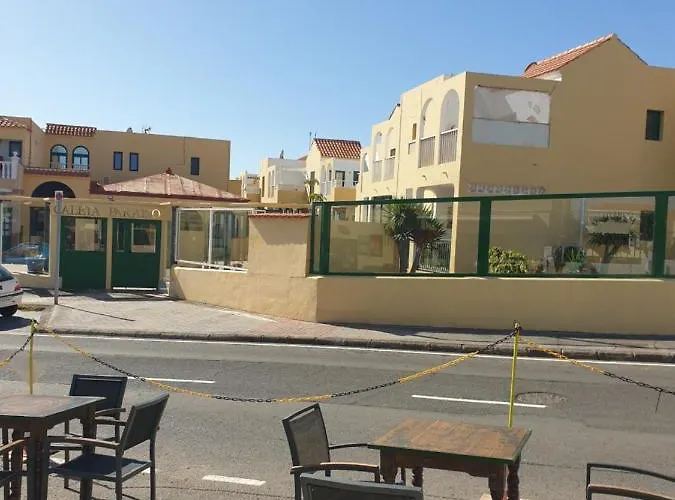 Caleta Paraiso شقة