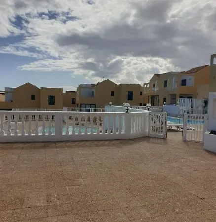 Caleta Paraiso Апартаменты Коста-де-Антигуа
